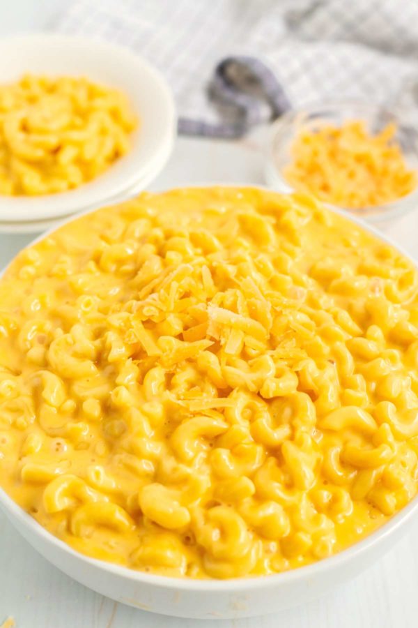 Overhead picture of Mac and Cheese in a white serving bowl.