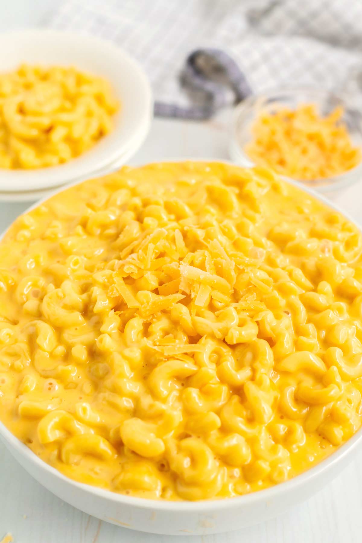 Overhead picture of Mac and Cheese in a white serving bowl.