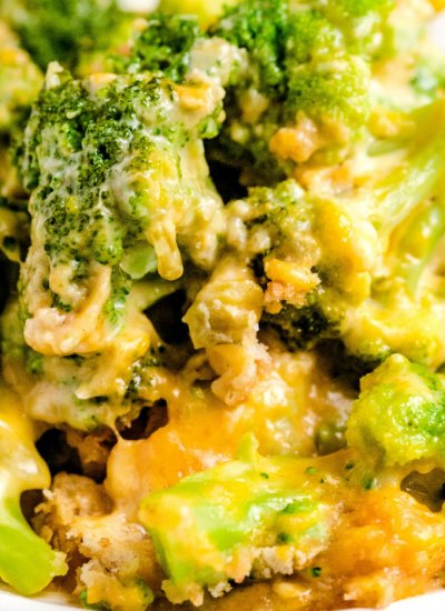 A close up picture of the finished broccoli casserole.