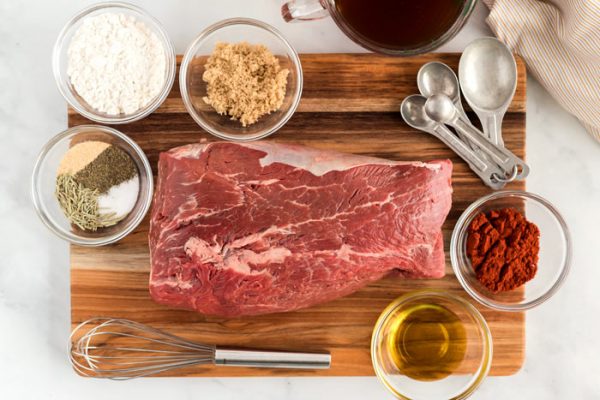 All of the ingredients needed to make Christmas Roast.