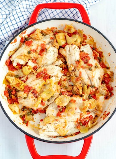 Overhead picture of the finished skillet tilapia.