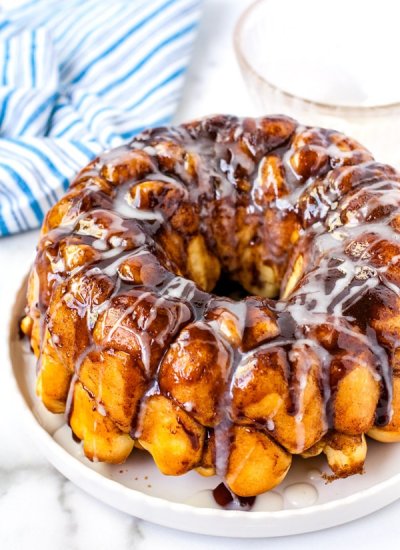 Monkey Bread made with cinnamon and nutmeg.