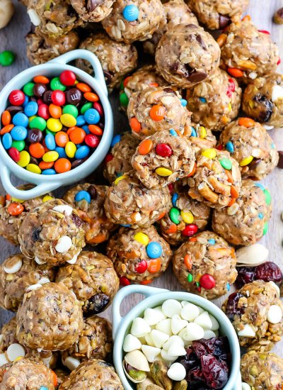 An overhead picture of the finished Energy Balls.