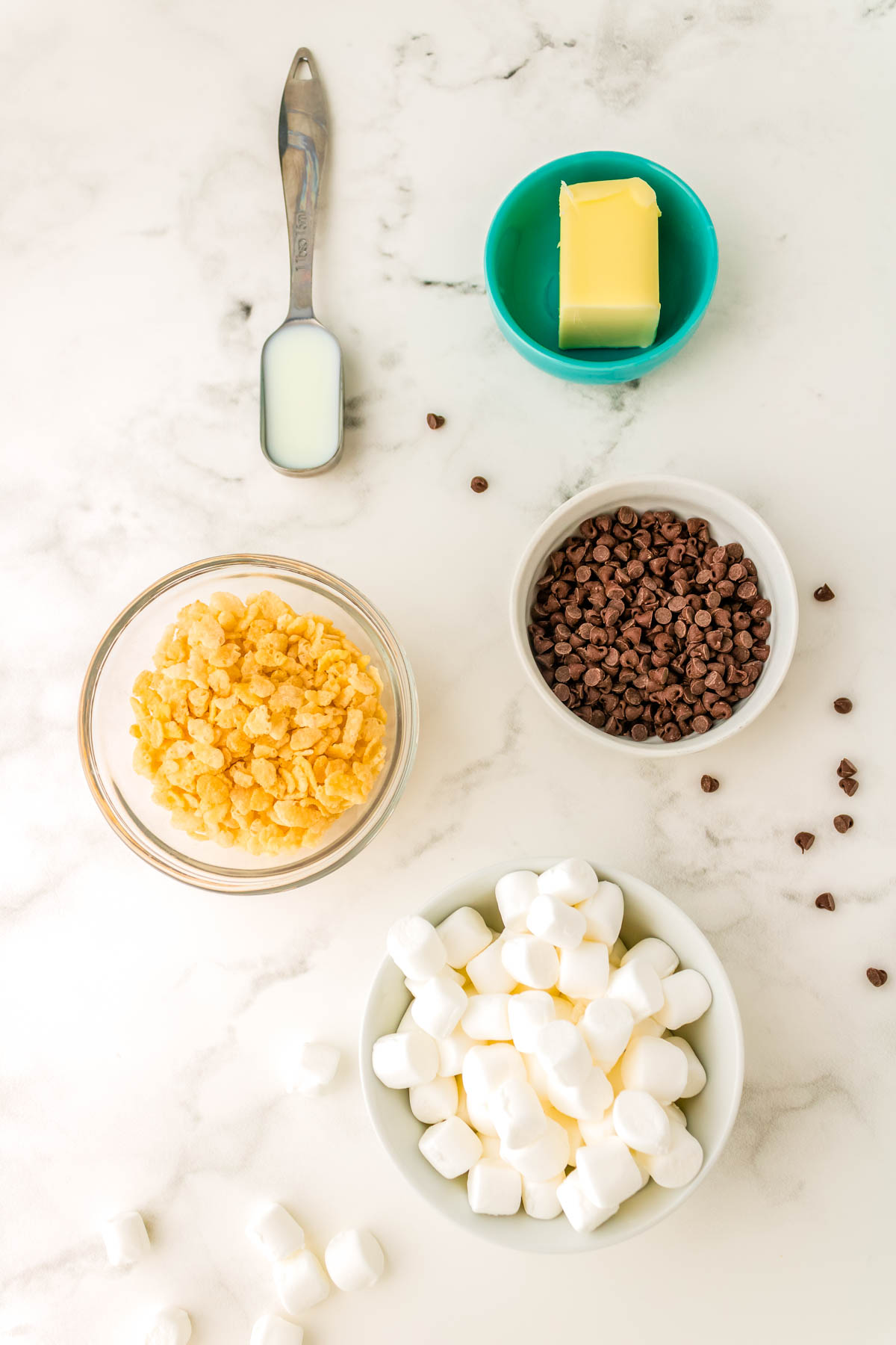 An overhead picture of all of the ingredients needed to make this recipe.