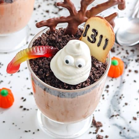 A close up picture of a finished Ghosts in the Graveyard Dessert.