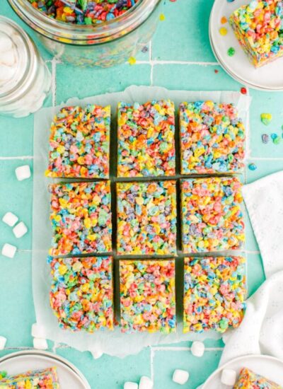 An overhead picture of the cut Fruity Pebbles Treats.