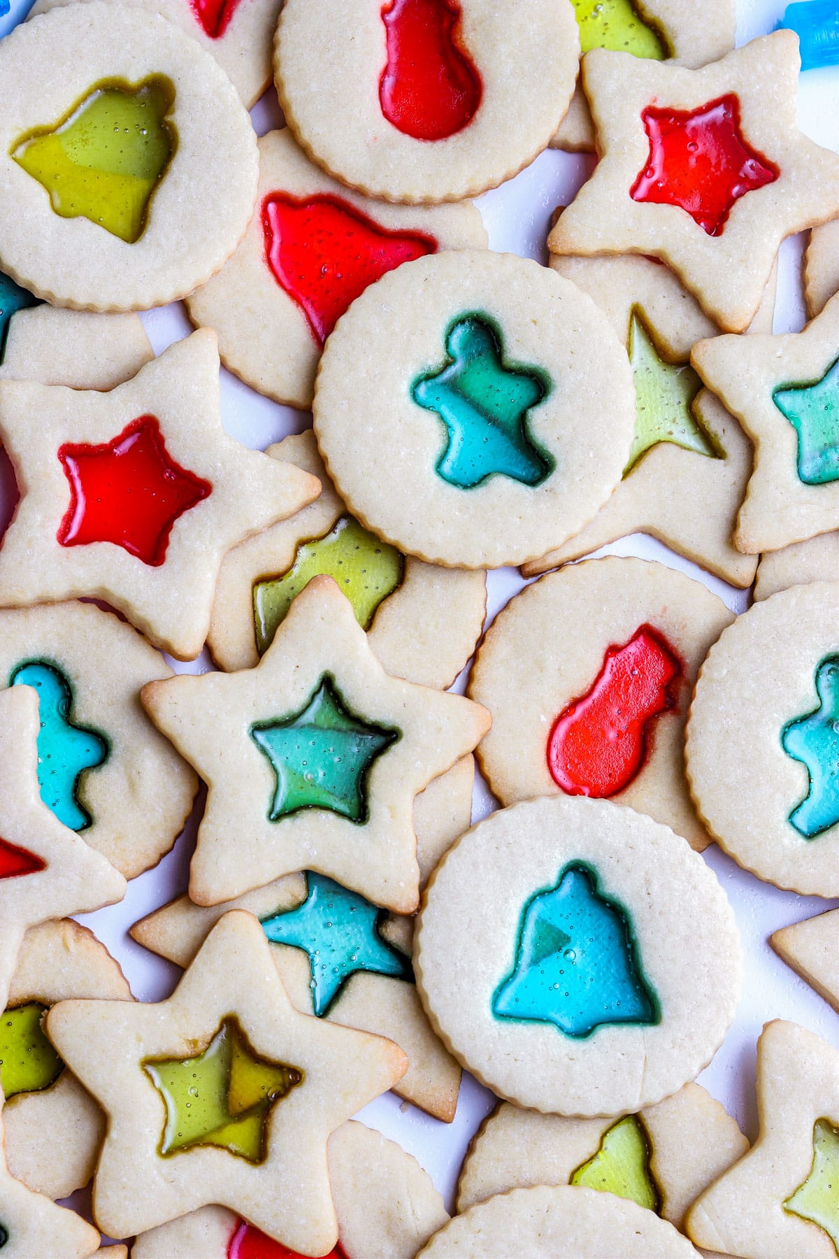 A close up of the finished Stained Glass Cookies. 