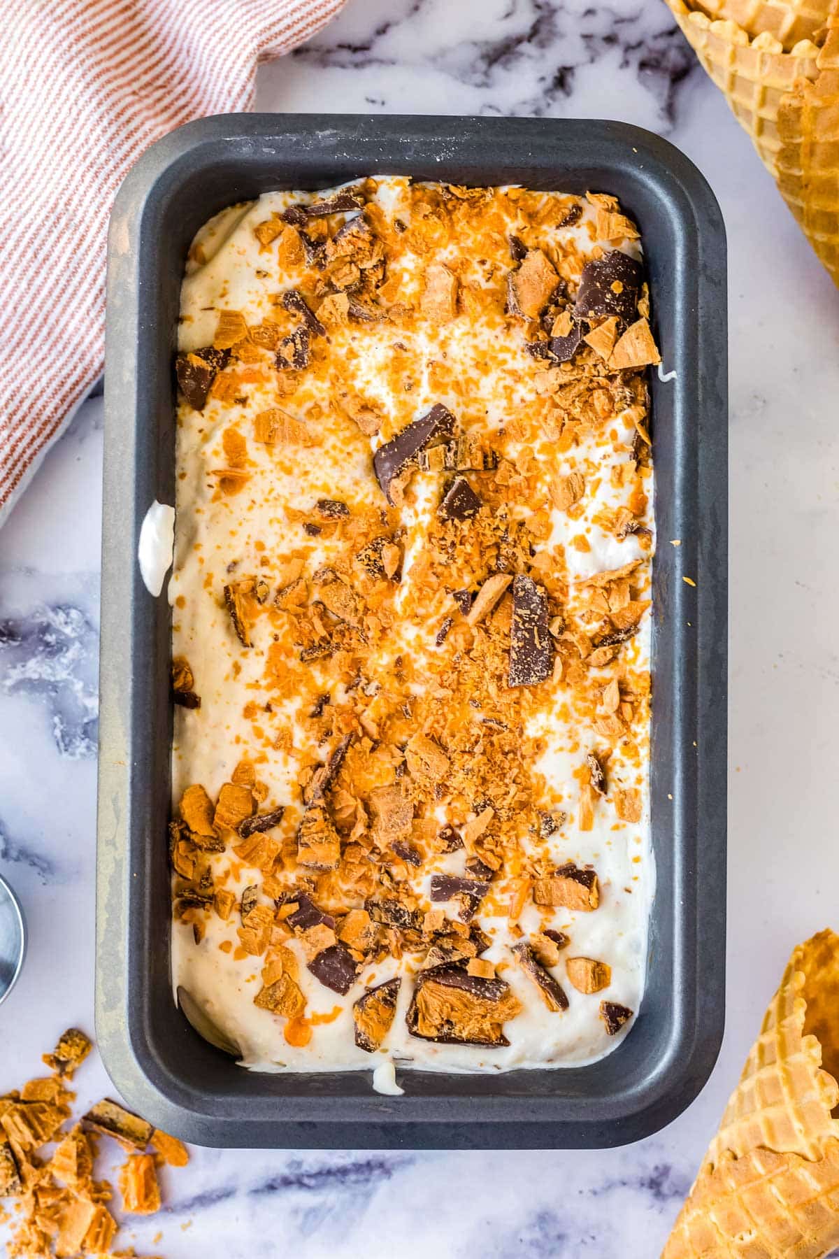 The finished no-churcn ice cream in a loaf pan.